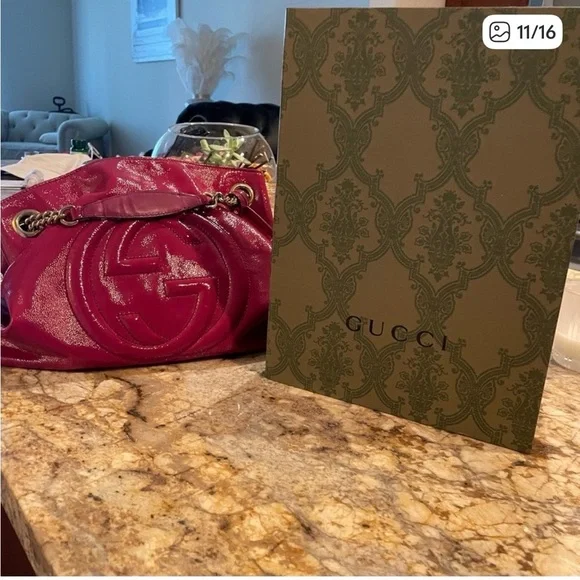 Gucci Fuchsia Patent Leather Soho Shoulder Bag
